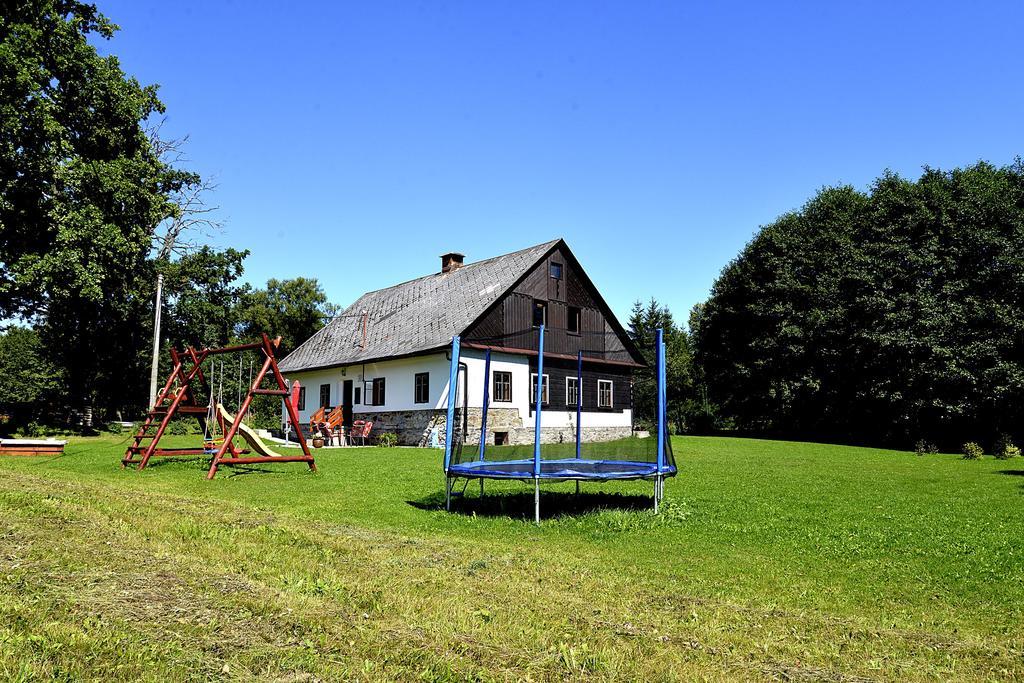 Ubytovani Chalupa Kraliky Exterior photo