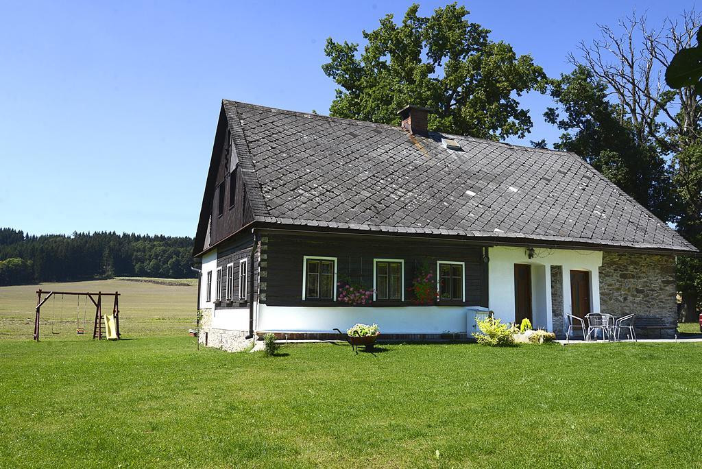 Ubytovani Chalupa Kraliky Exterior photo